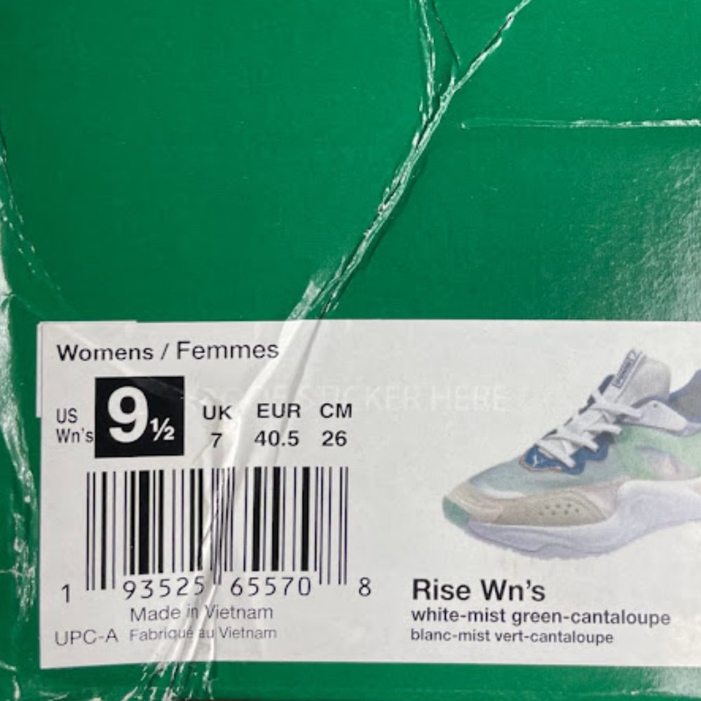 PUMA RISE - WHITE -  9.5 - Picture 7 of 8